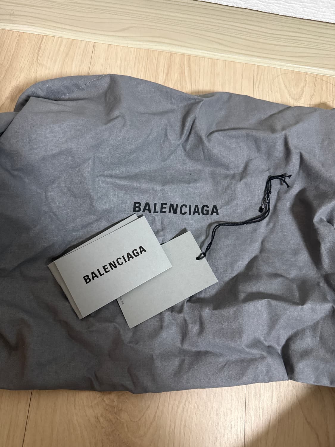 발렌시아가 르카골 xs 화이트 상품이미지9