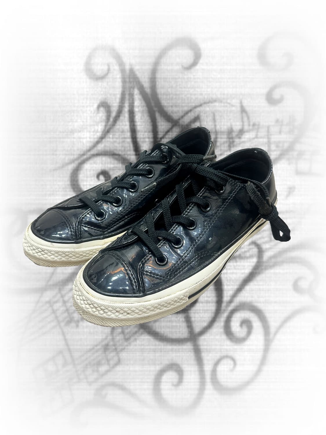 컨버스 블랙 유광 225 상품이미지1