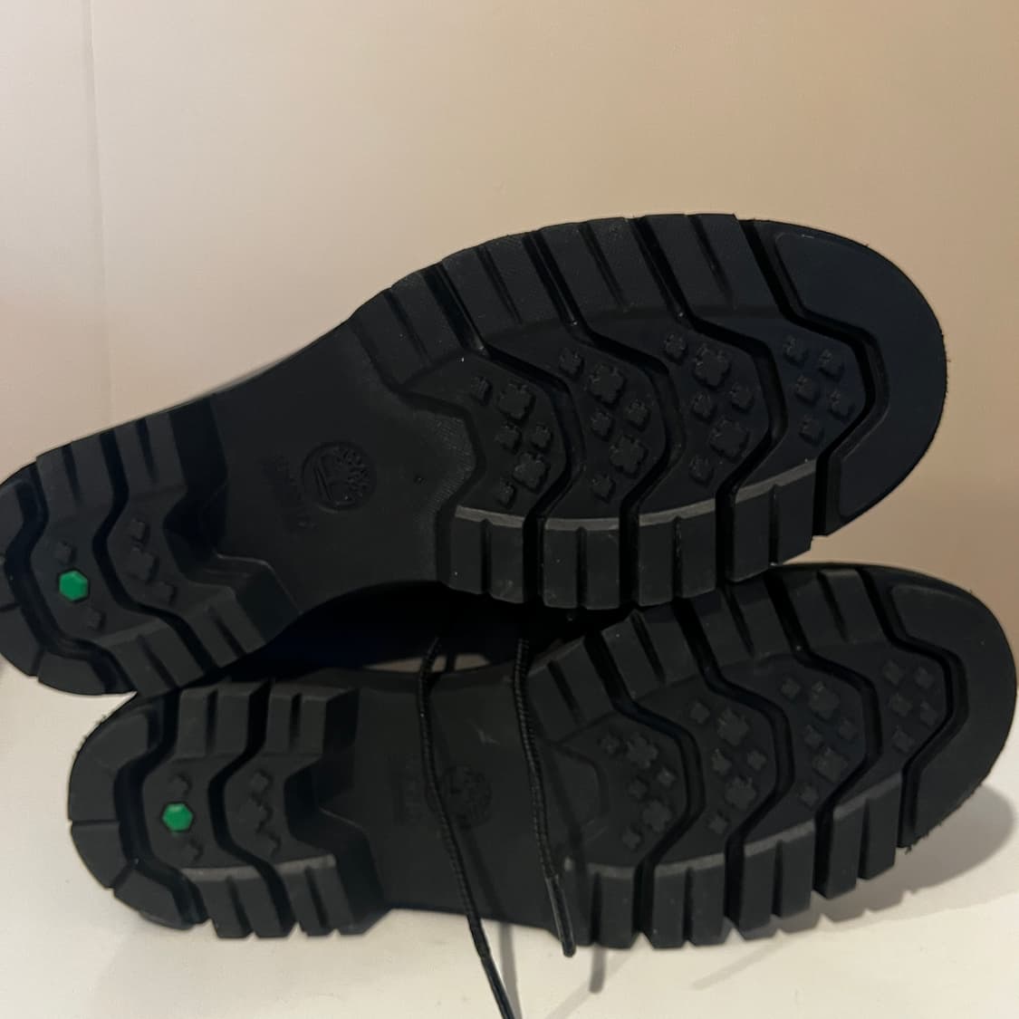 팀버랜드 루시아 웨이 6인치 워터프루프 부츠 상품이미지6