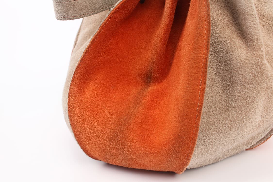 BRAND UNKNOWN Suede Bucket Bag 상품이미지3