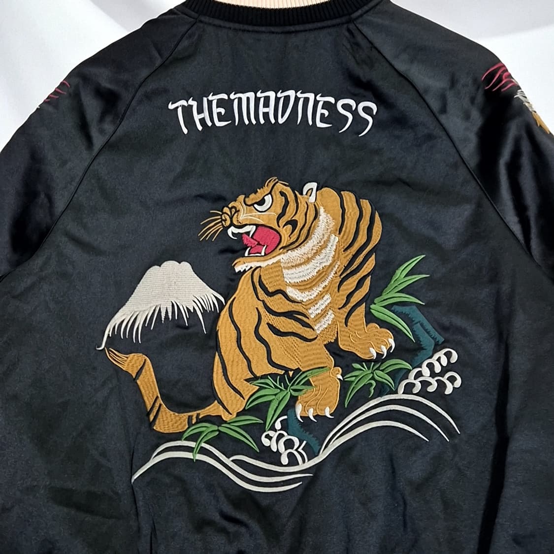 Madness 스카잔 봄버 자켓 상품이미지8
