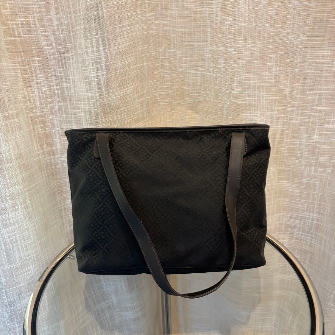 정품 발리 패브릭 숄더백     상품이미지5