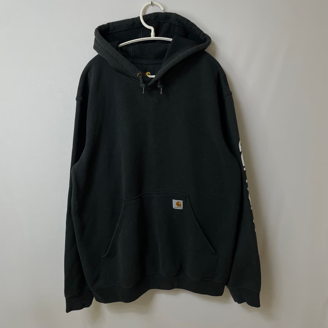 [ M ] 칼하트 WIP 로고 와펜 후드티  상품이미지1