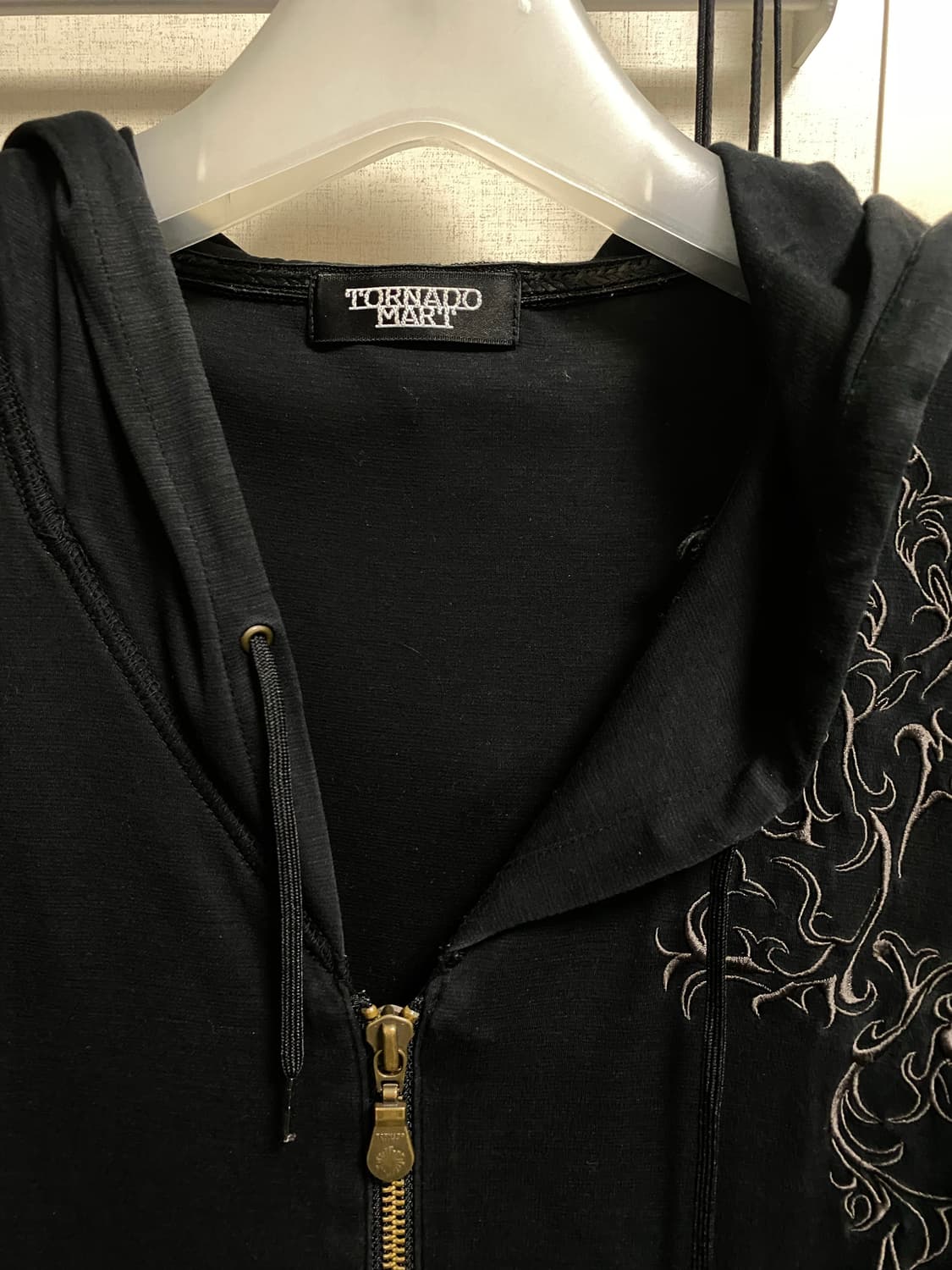 Tornado mart hood T-shirt 상품이미지3