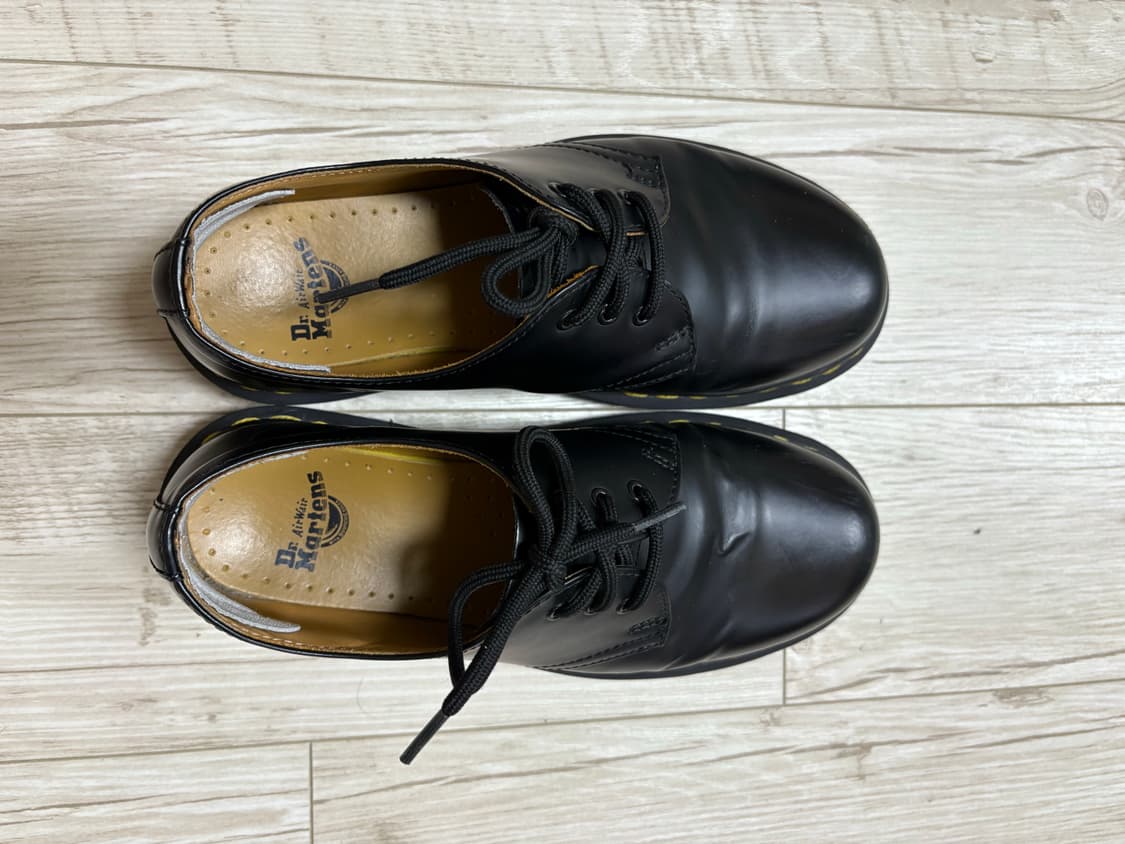 닥터마틴 1461 3홀 스무스 230 상품이미지4