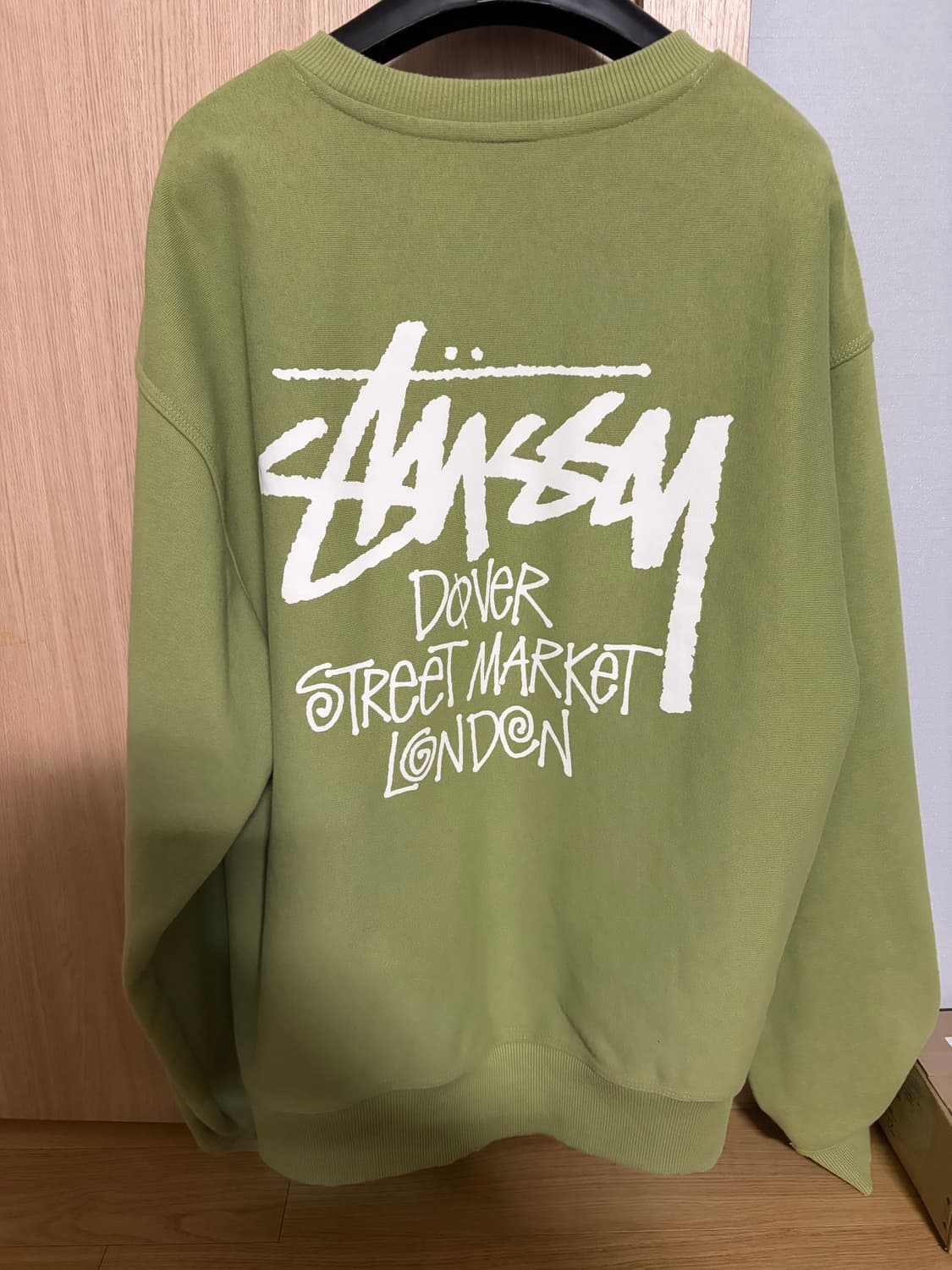 스투시 맨투맨 도버스트릿마켓 런던 상품이미지2