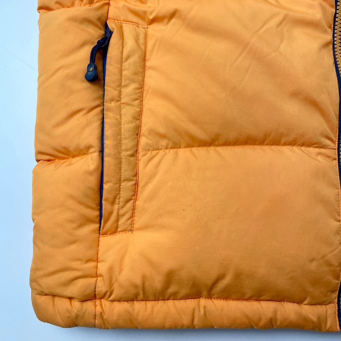 [중고] 뉴발란스 배색 패딩조끼 베스트 100(L) 상품이미지4