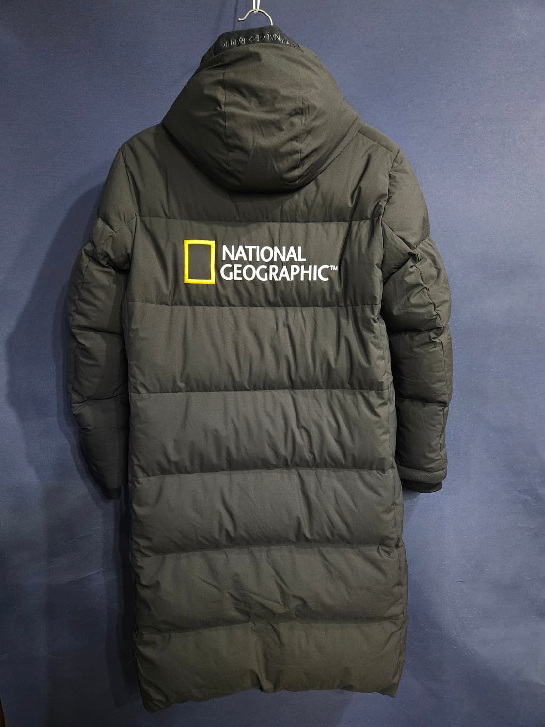 내셔널지오그래픽 블랙컬러 남성 95 덕다운 롱패딩  상품이미지2