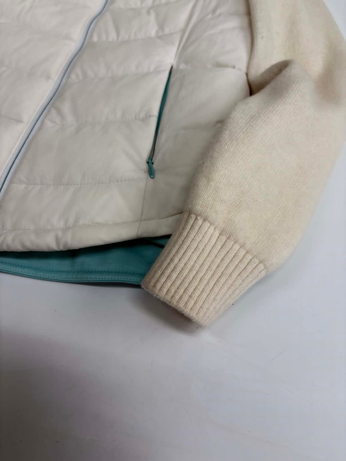 [85] Castelbajac 까스텔바작 울 캐시미어 여성 다운 니트 패 상품이미지6