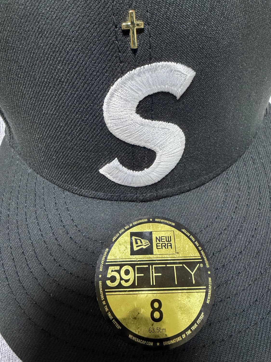 슈프림 뉴에라 골드 크로스 스냅백 8(63.5cm) 상품이미지3