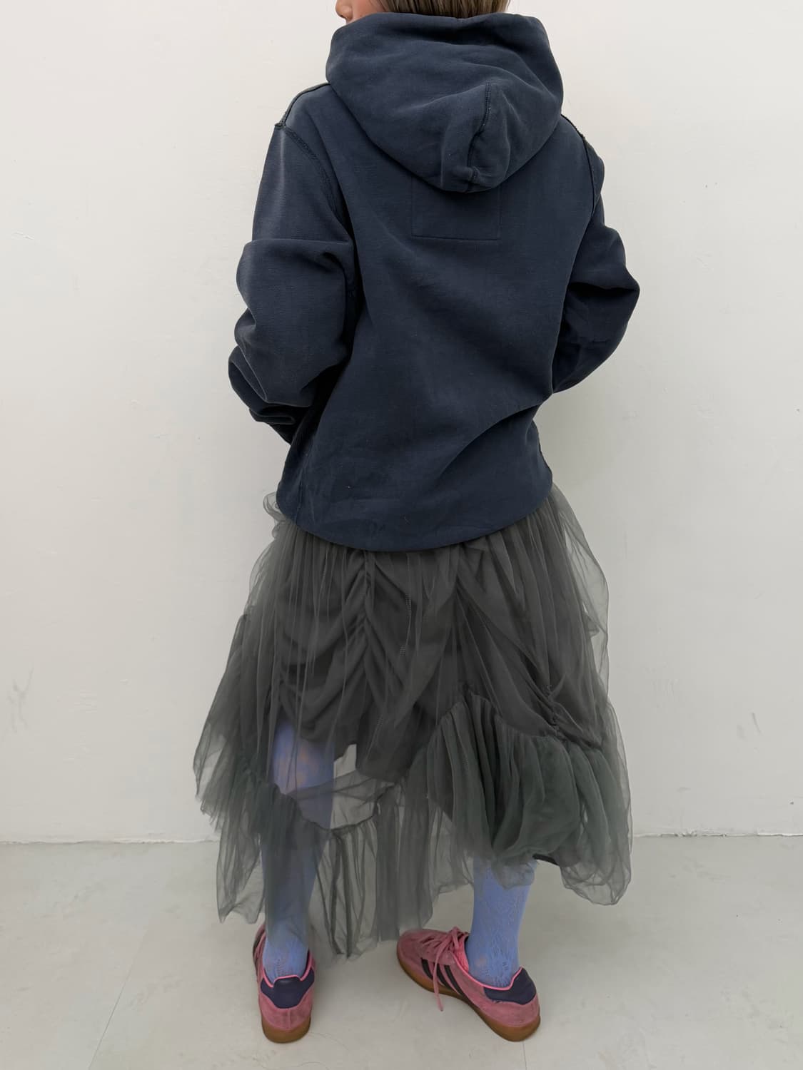 그레이 비대칭 셔링 레이스 롱 스커트 상품이미지3