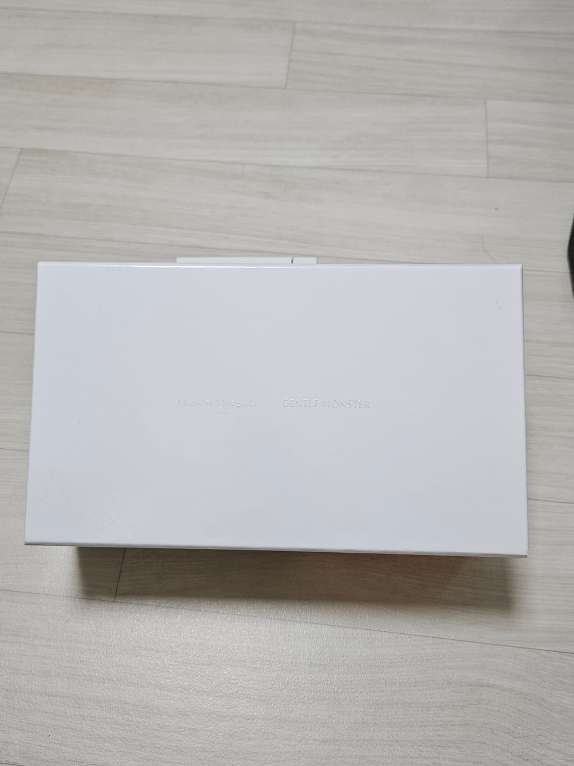 젠틀몬스터 마르지엘라 콜라보 상품이미지1