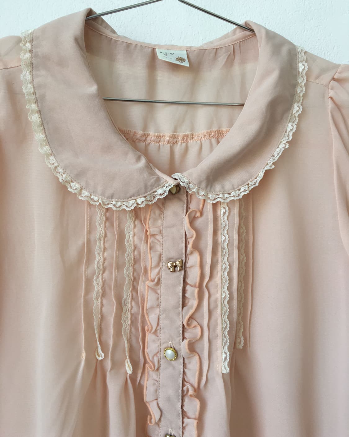 Button point lace trimming blouse 상품이미지5