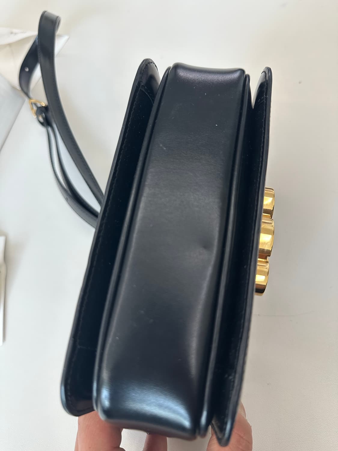 [os] 셀린느 틴 트리옹프 샤이니 카프스킨 상품이미지4