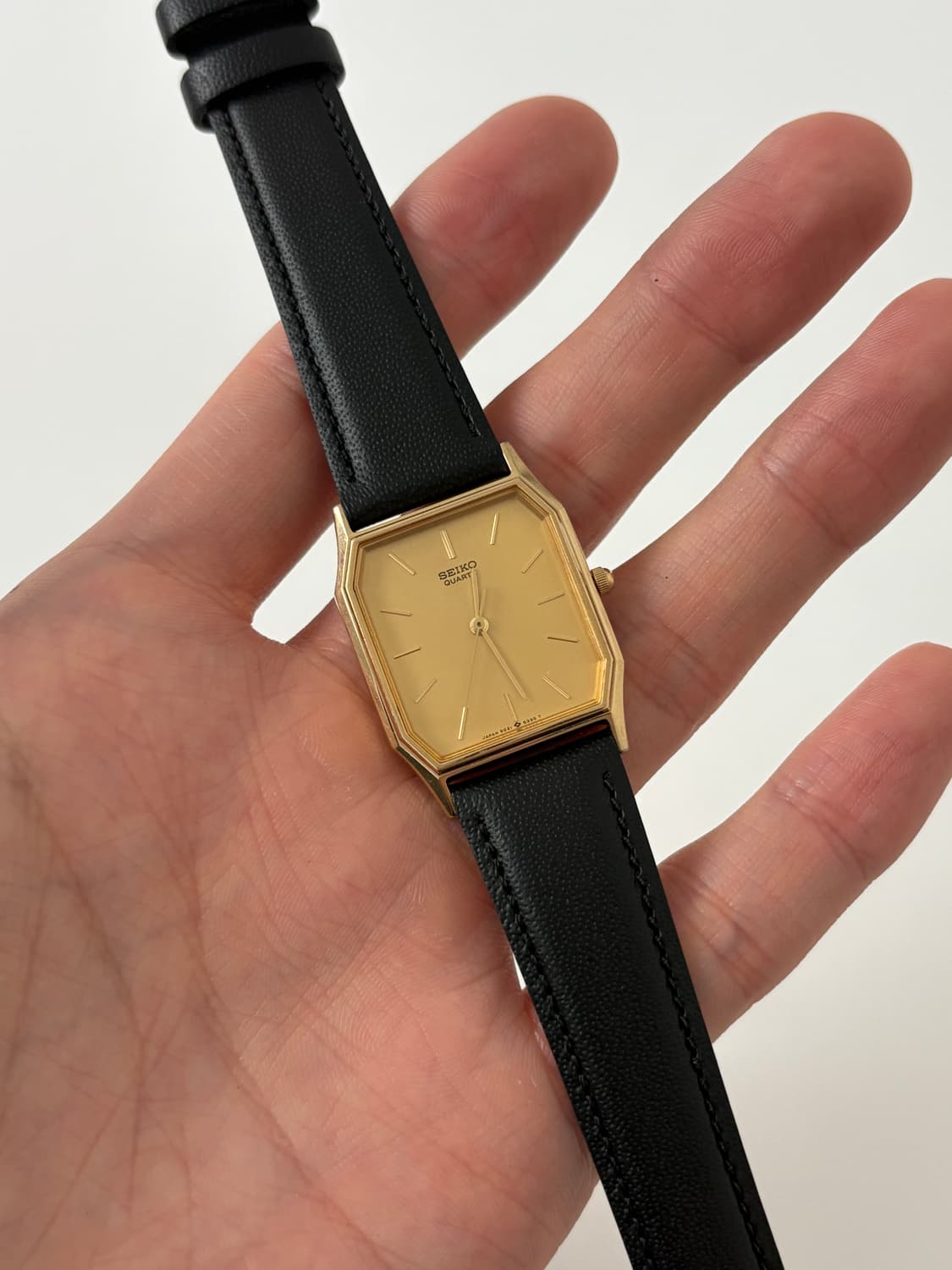 80s chariot gold octagon case quartz 상품이미지2