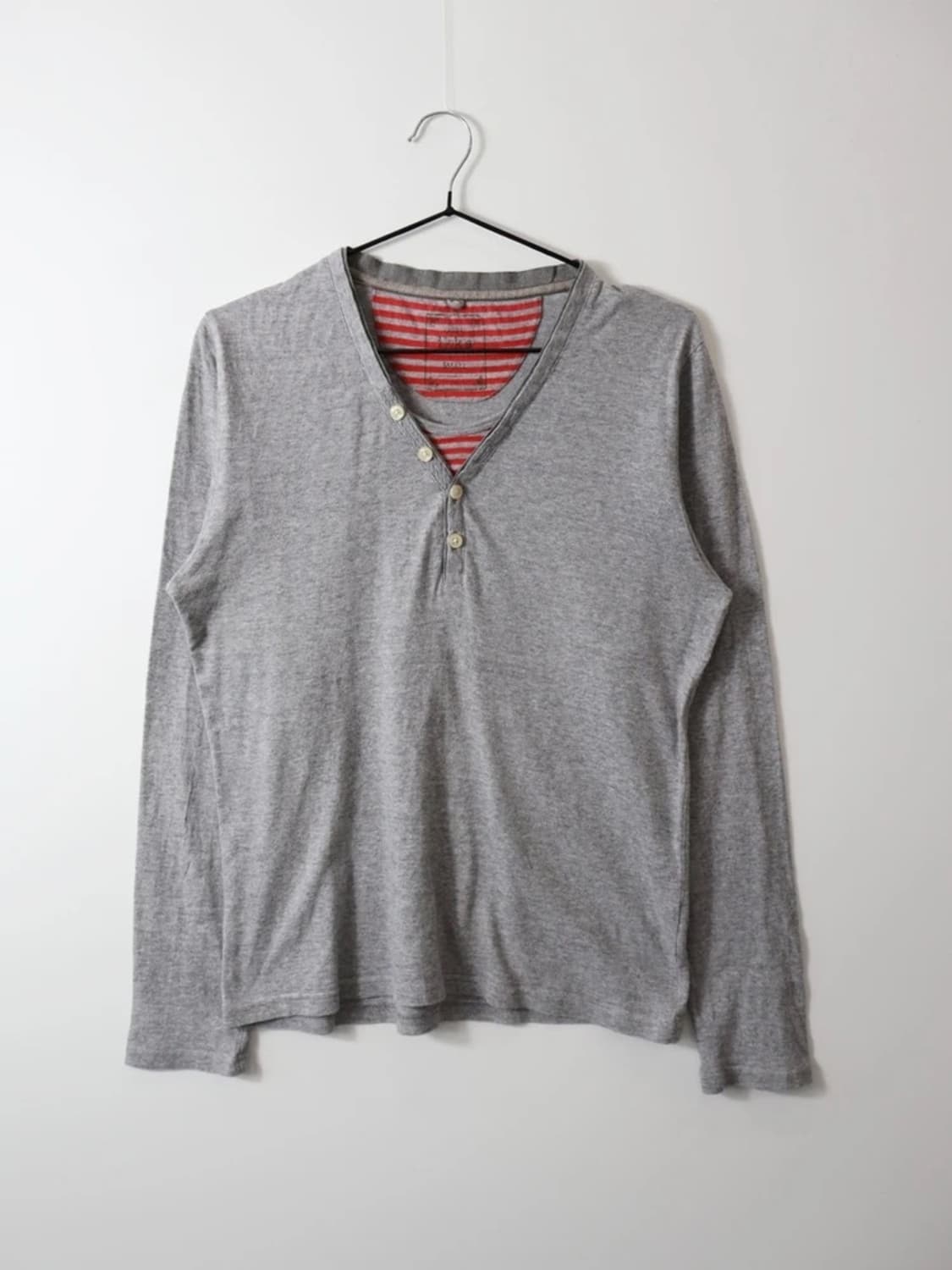 Ikka Layered Henley Long Sleeve 상품이미지3