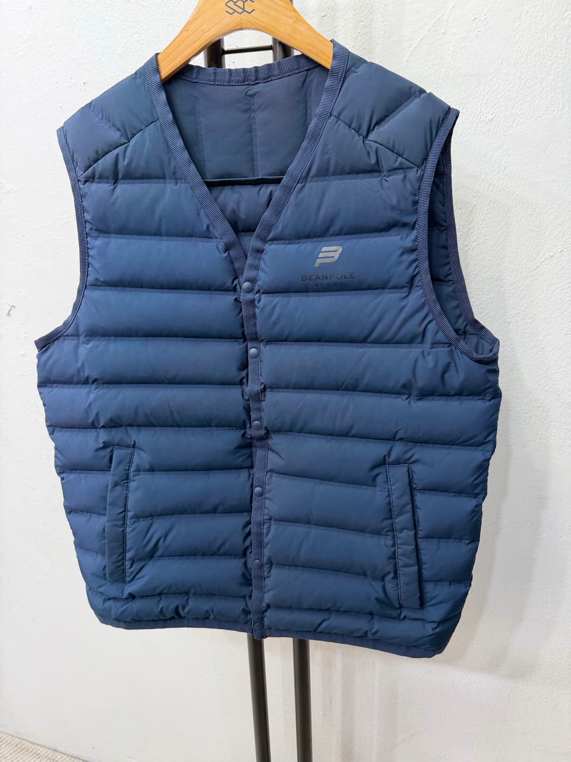 정품) 빈폴 남성 네이비 패딩 조끼 95 상품이미지3