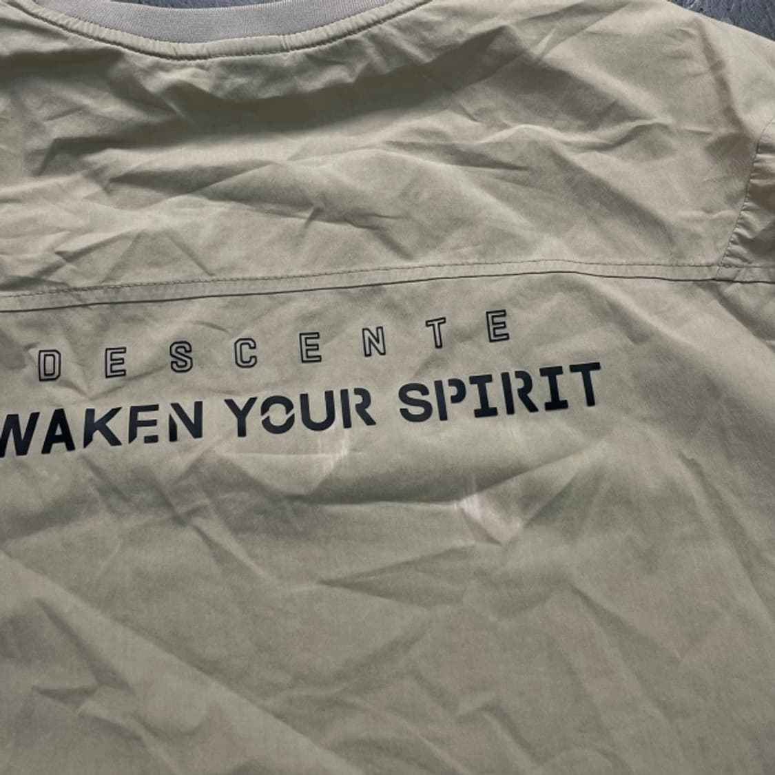 100 데상트 웜업 상품이미지7