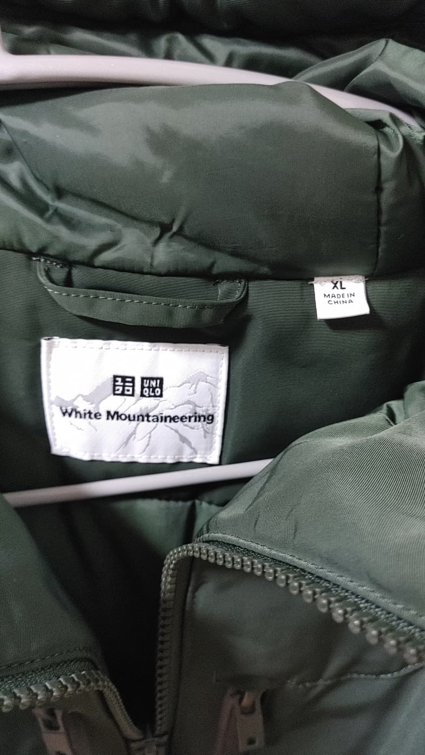 유니클로 화이트마운티니어링 파카 XL 상품이미지3