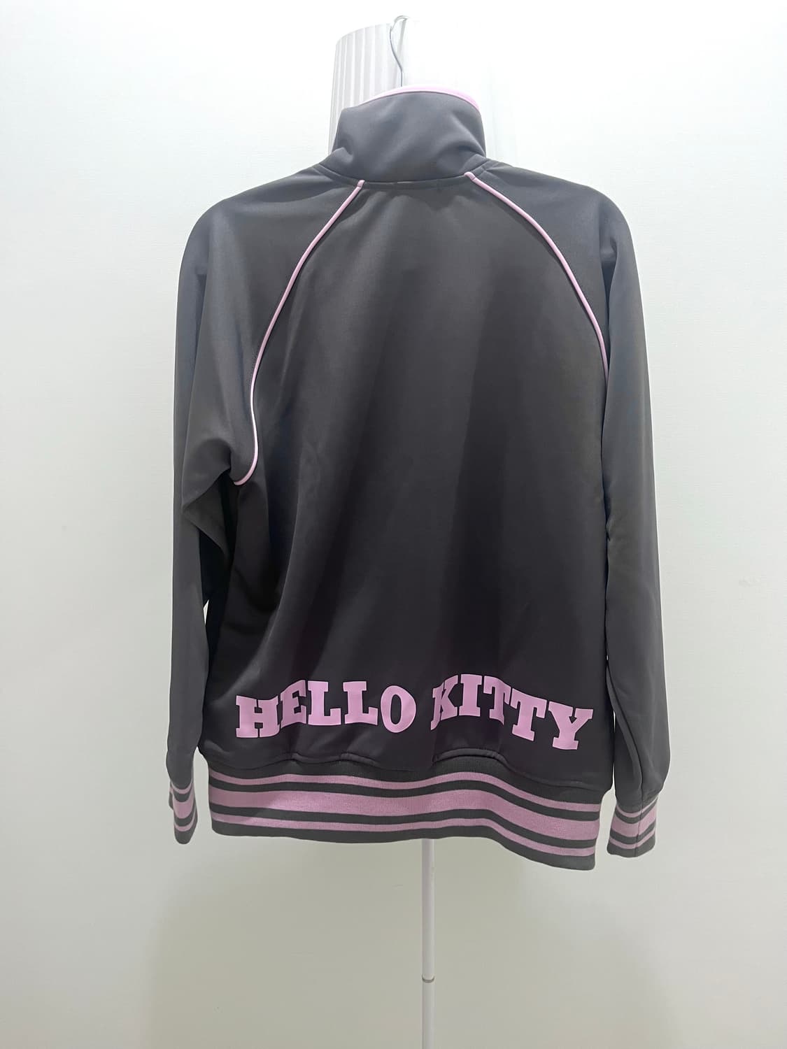 헬로키티 핑크 그레이 회핑 져지 트레이닝 상의 빈티지 핀터레스트 상품이미지3