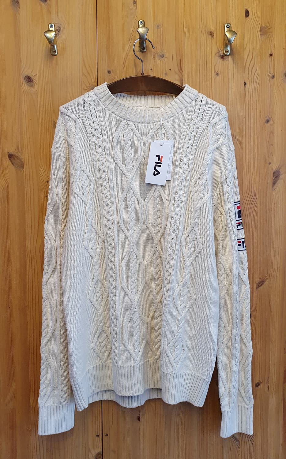 (새상품)100.FILA 꽈배기 니트 상품이미지1