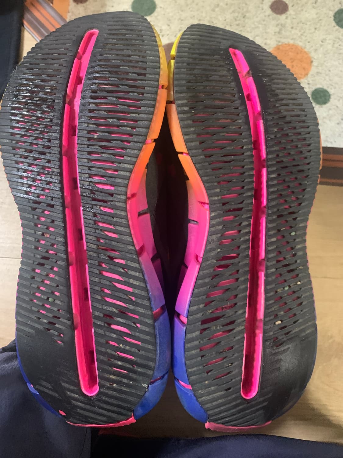 리복 직 키네티카 호라이즌 블랙 275판매 합니다 상품이미지10