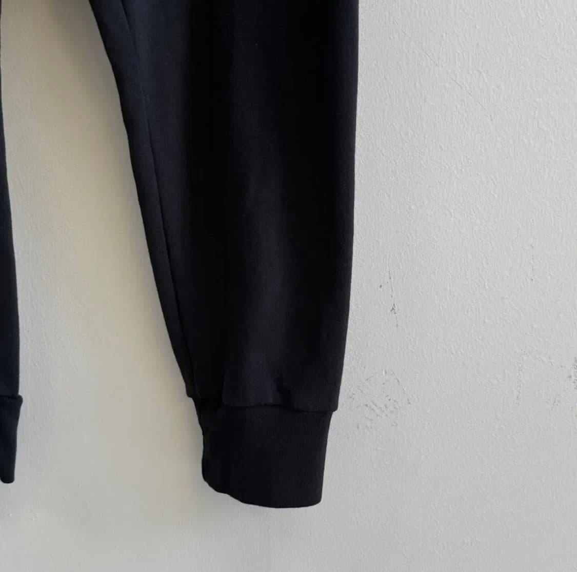 아디다스 에센셜 프렌치 테리 테이퍼드 커프 로고 팬츠 L 상품이미지6