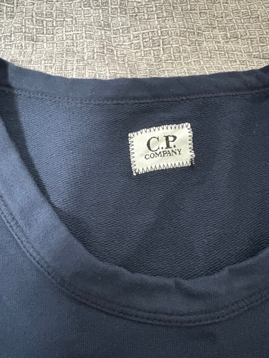Cp컴퍼니 네이비 맨투맨 상품이미지4