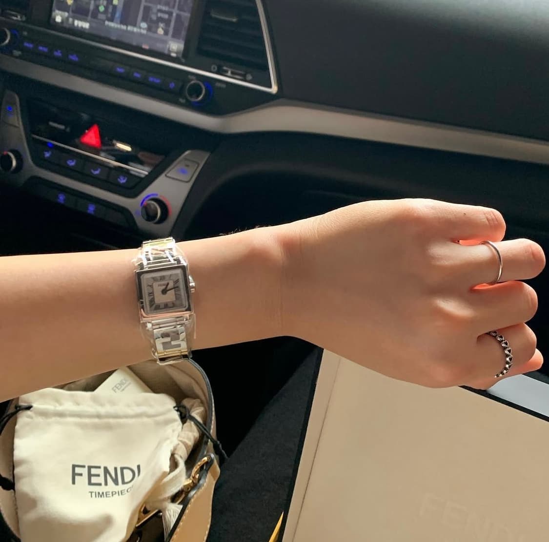 펜디 뉴콰드로 여성용 시계 상품이미지2