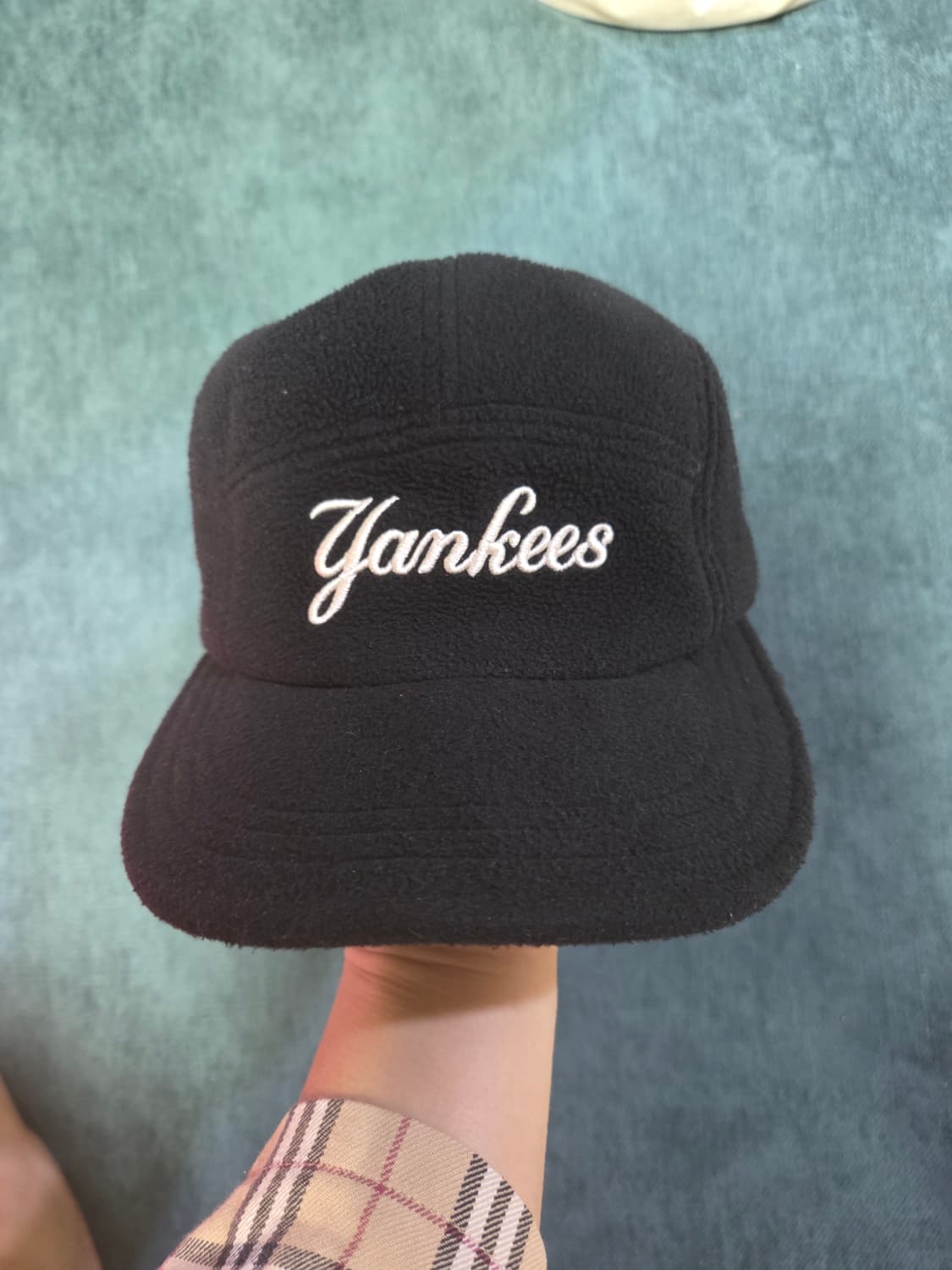 플리스 캠프캡 NY 블랙 상품이미지1