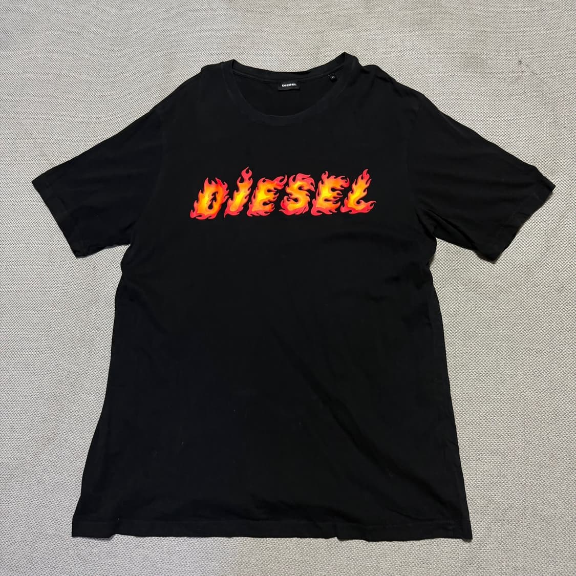 디젤 플레임 로고 반팔 티셔츠 상품이미지1