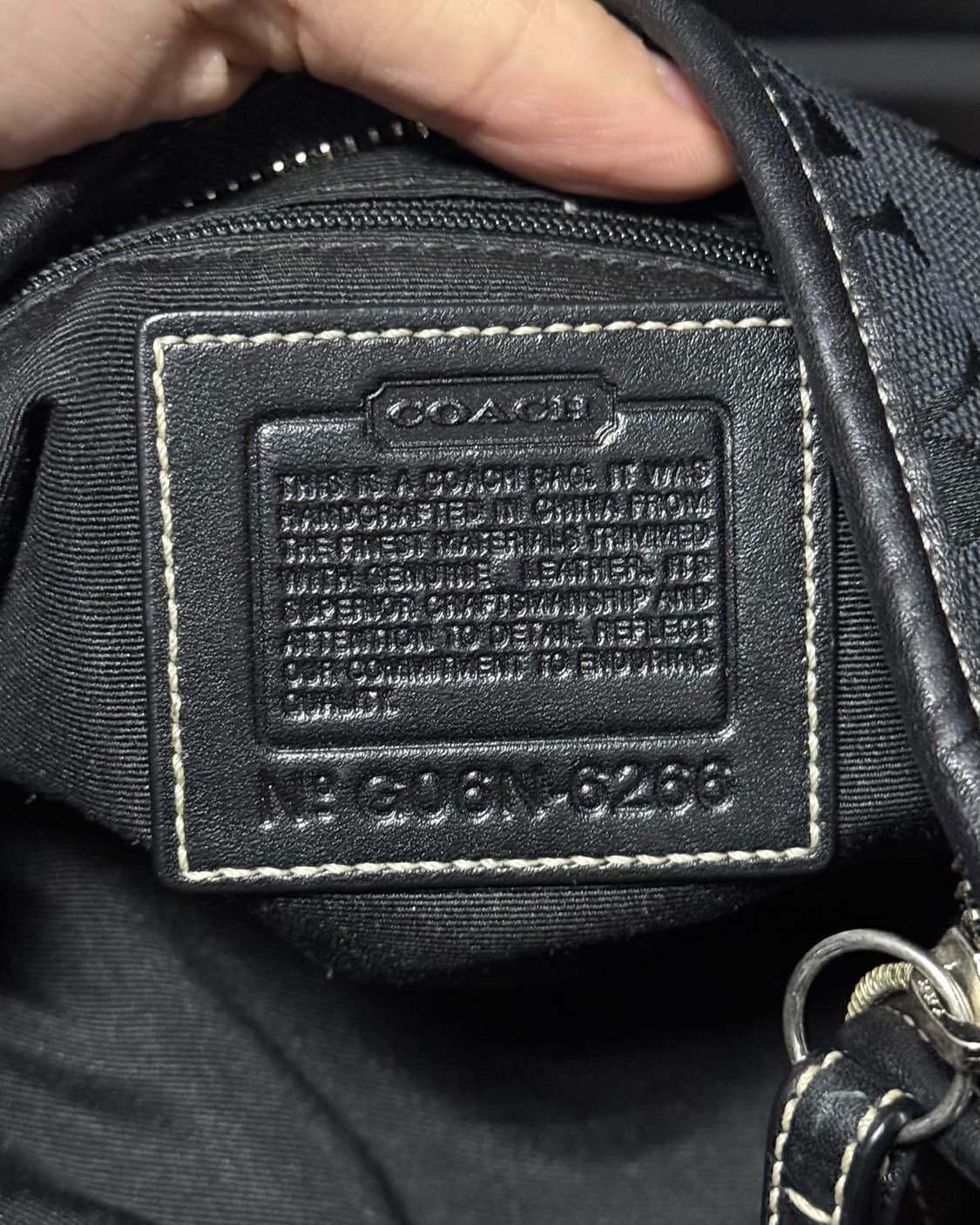 코치 로고 블랙 바게트 미니 숄더백 토드백 가죽 스웨이드 가방 고스 펑크 상품이미지8