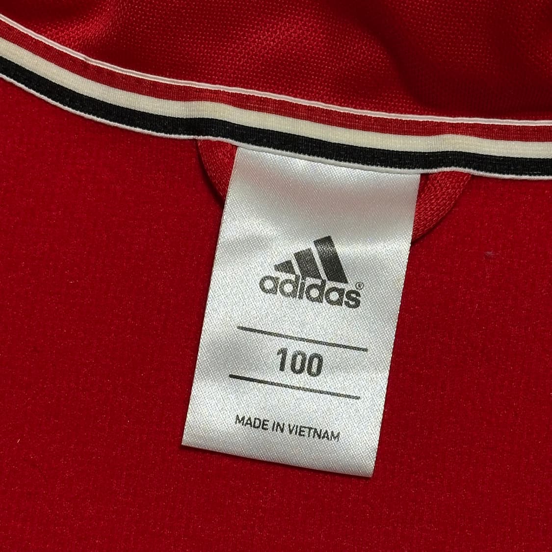 100 아디다스 맨체스터 유나이티드 레드 트랙탑 상품이미지4