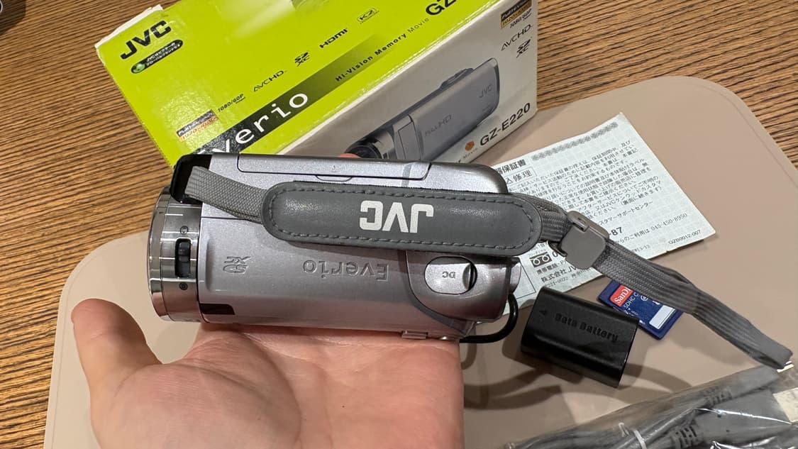 JVC 신품급 카리나 빈티지 캠코더 (GZ-E220) 상품이미지4