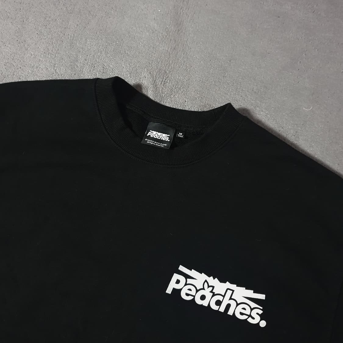 피치스 르세라핌 맨투맨 M 블랙 상품이미지3