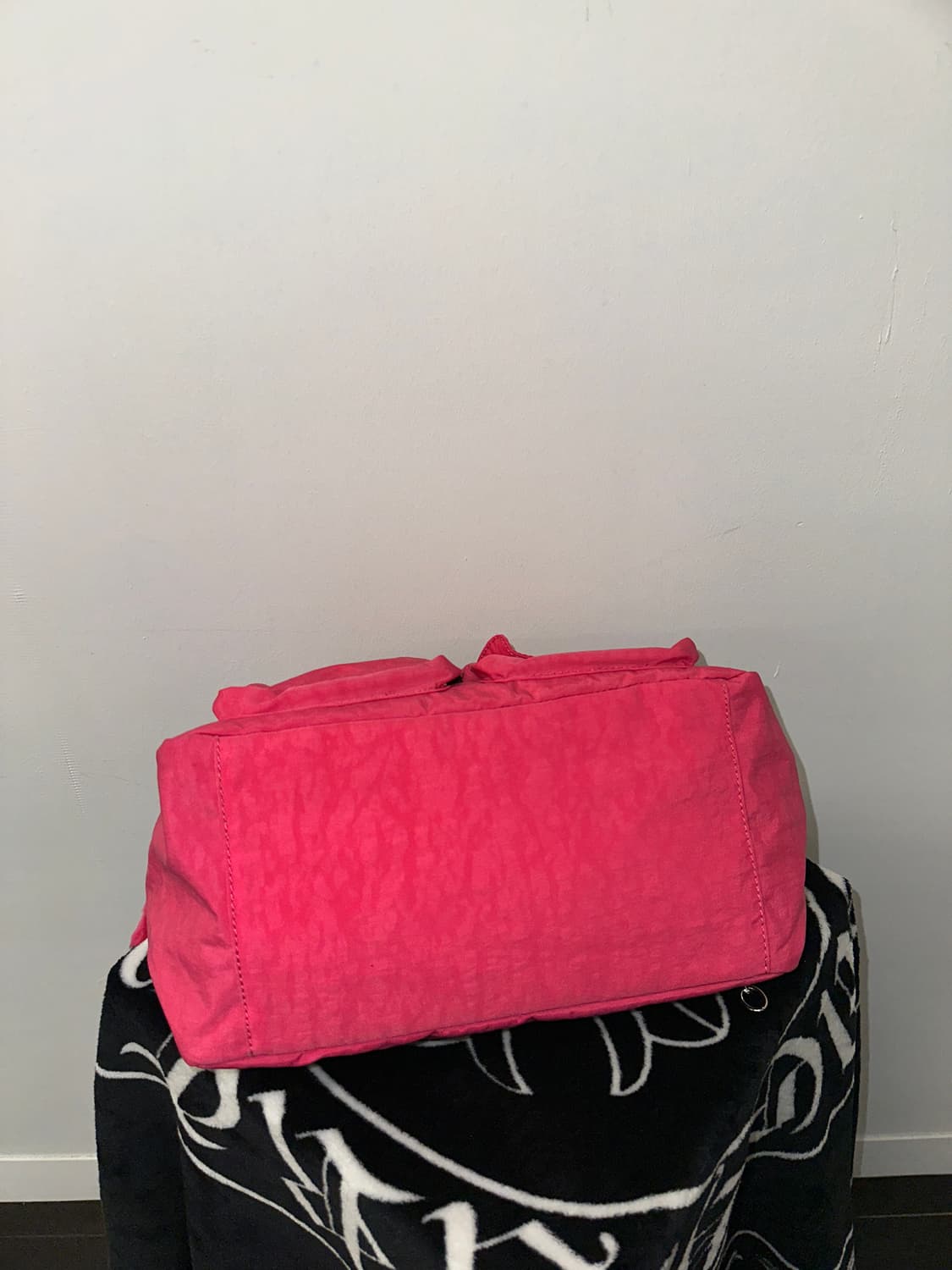 Kipling 고릴라&포켓 크로스백 핑크 상품이미지5