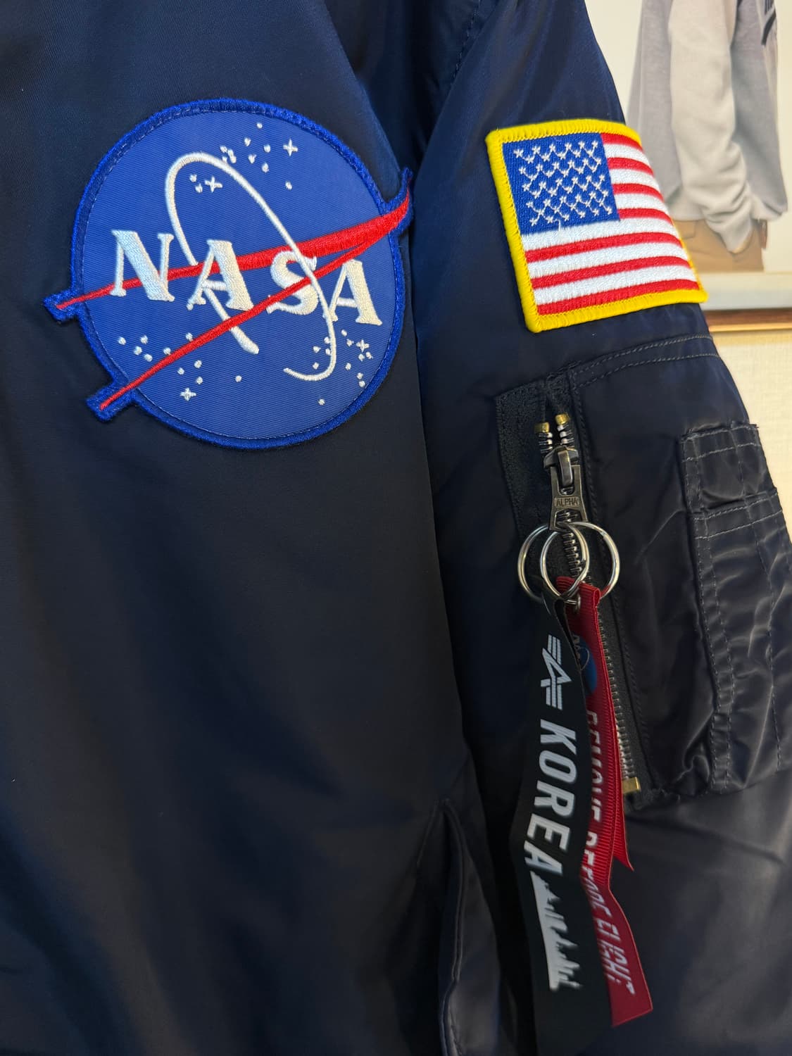 (M)알파인더스트리 NASA 플라이트 MA-1 봄버 항공자켓 네이비 상품이미지3