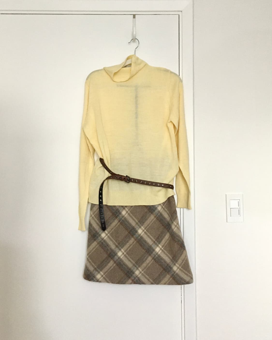 VTG Yellow Mock-Neck Knit 상품이미지1