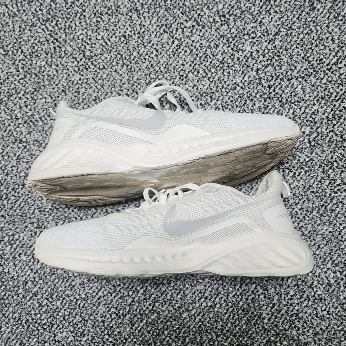 [255] 나이키 에어 줌 페가수스 41 런닝화 상품이미지2