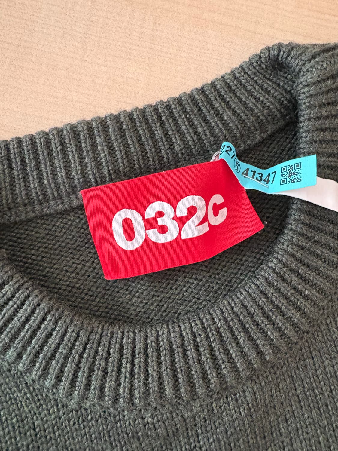 032c 카키색 셀피 니트  상품이미지3