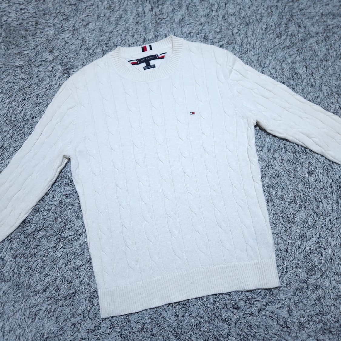 타미힐피거) L 남자 캐시미어혼방 라운드꽈배기니트 / 왕눈이샵 상품이미지2