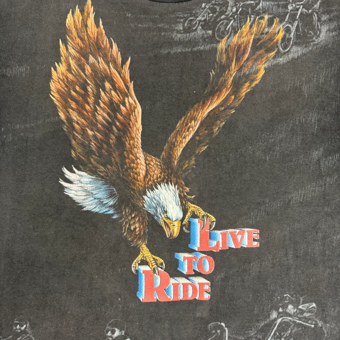 빈티지 90s 3D Emblem AOP 티셔츠 상품이미지4