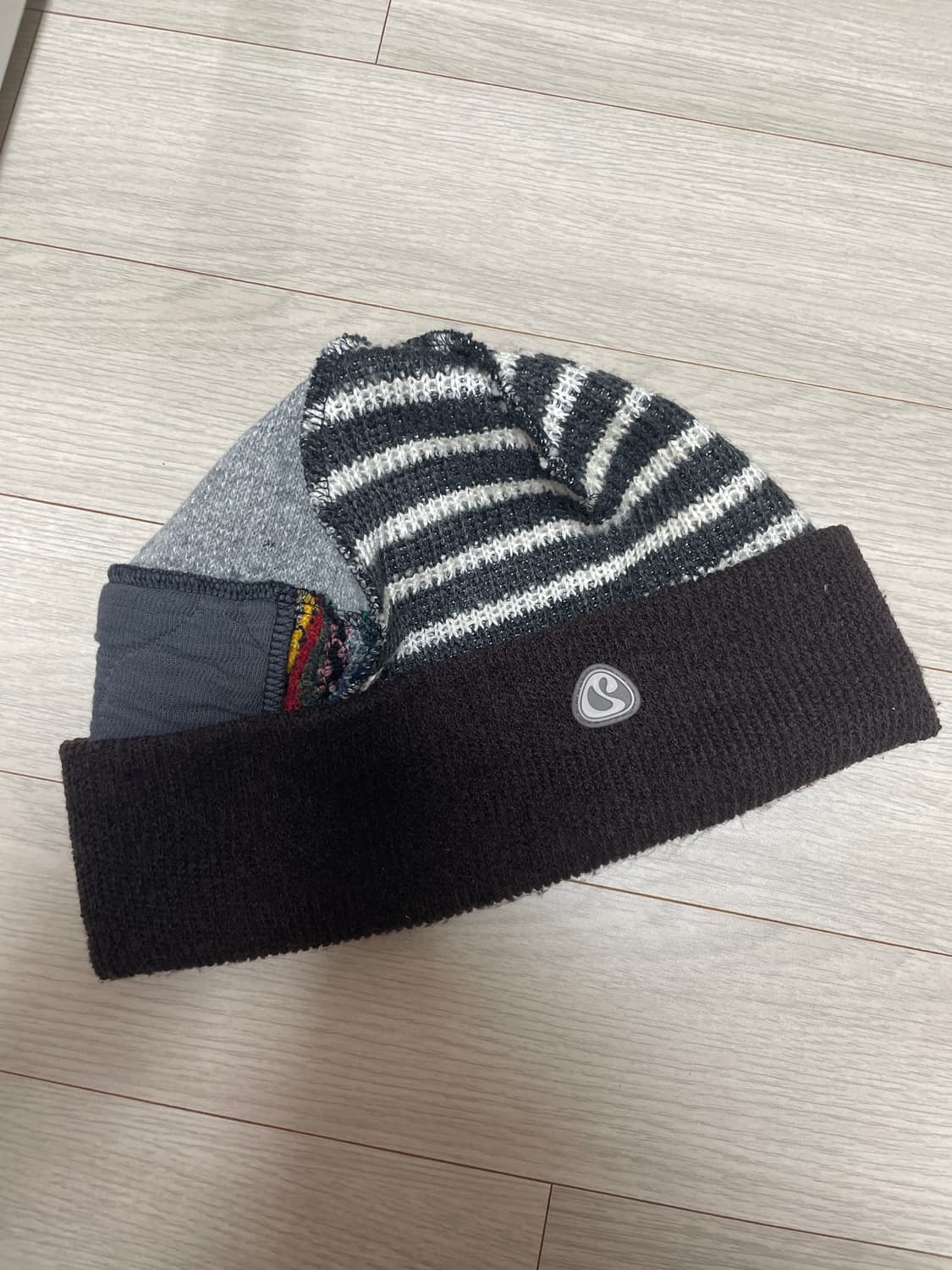 코이세이오 패치워크 비니 브라운 상품이미지1