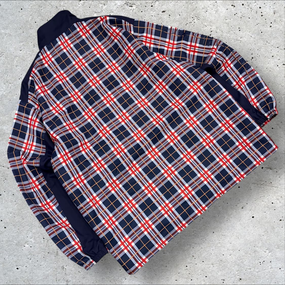 [95] 엄브로 네이비 체크 바람막이 자켓 B968 상품이미지2