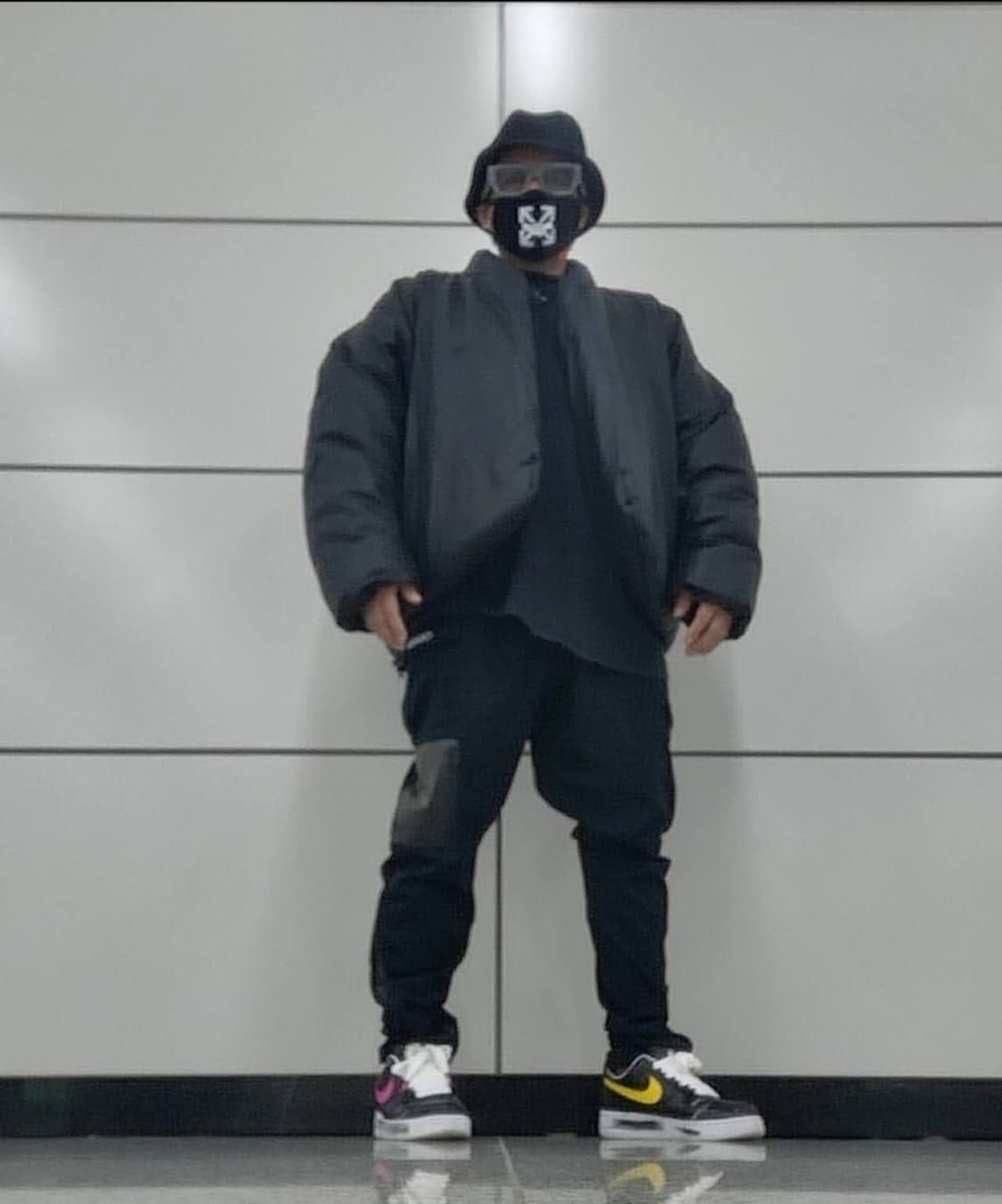 이지 갭 엔지니어드 바이 발렌시아가 라운드 자켓 블랙 XXL 상품이미지1