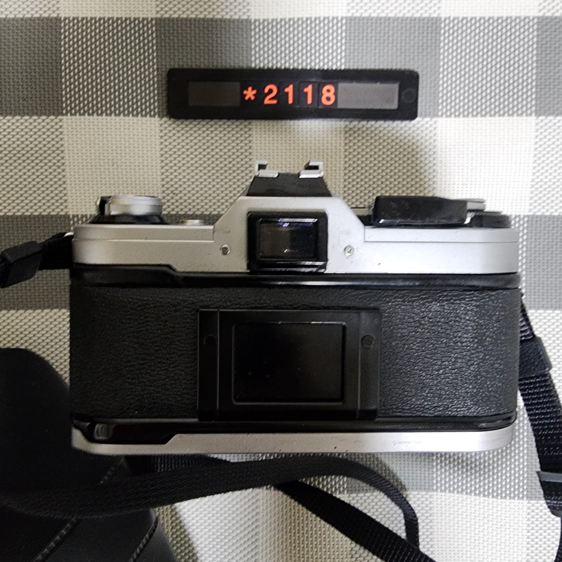 캐논 AE-1 필름카메라 실버바디 1.4 단렌즈 케이스포함 상품이미지4