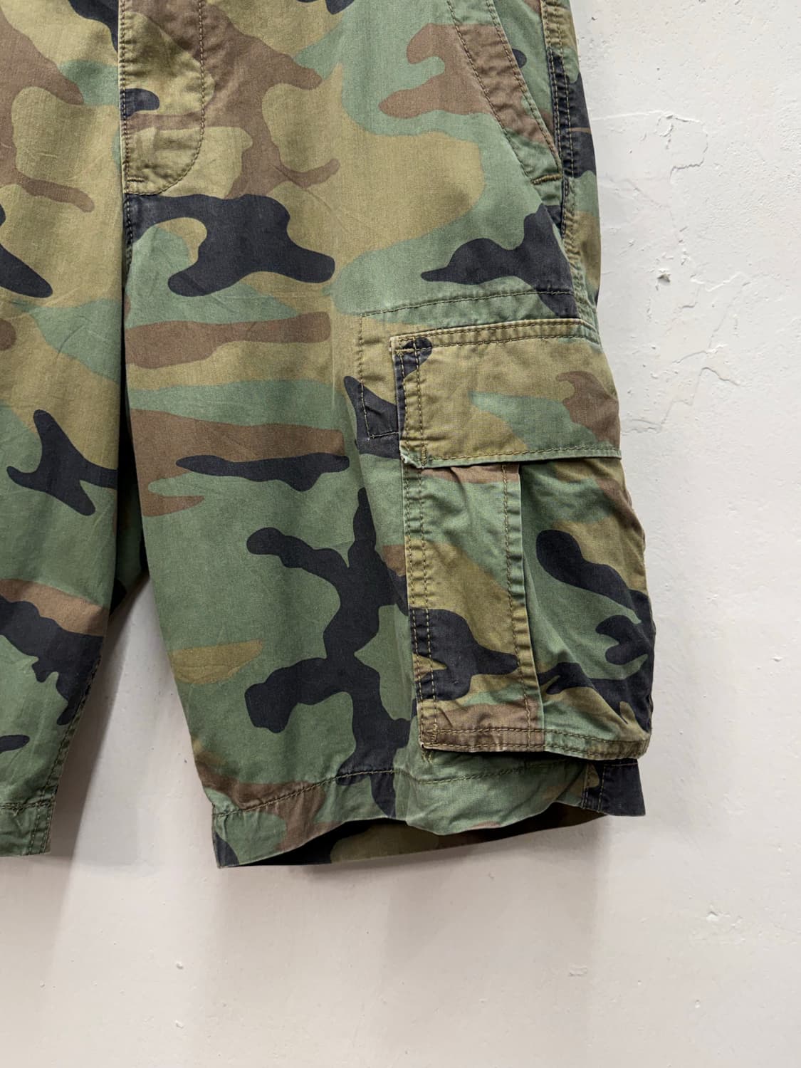 GAP Camouflage Cargo Shorts 상품이미지3
