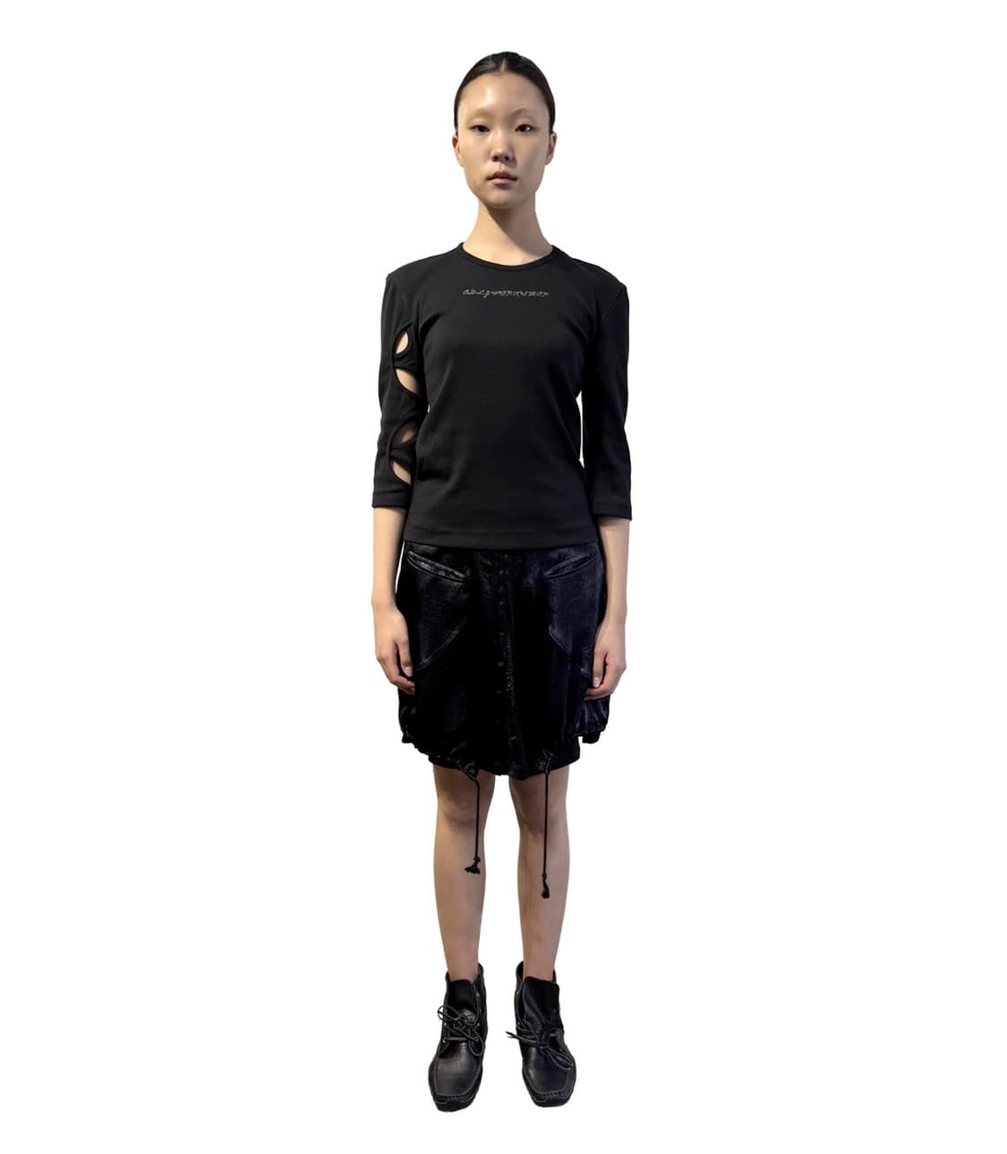 오들리워크샵 컷아웃 티 Bustle 3-Quarter Cutout Tee 상품이미지1