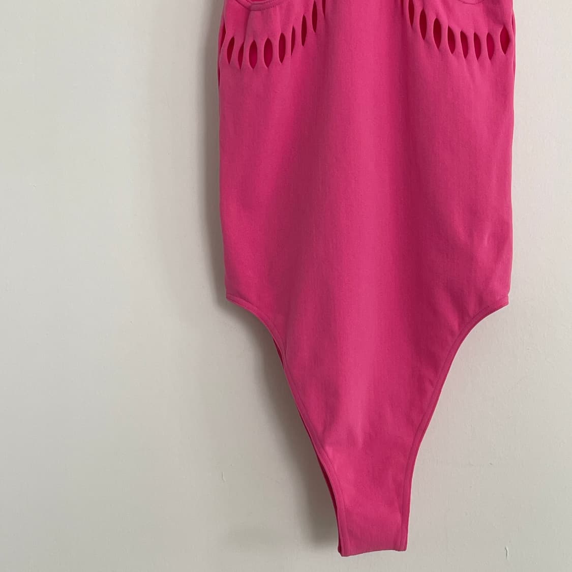 ALAIA 알라리아 수영복 새상품 상품이미지6