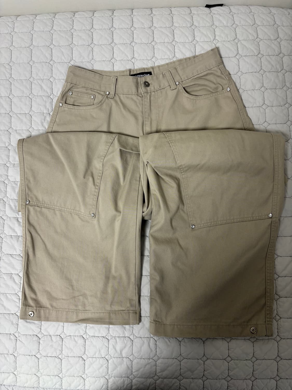 [2] 9999아카이브 쥬얼리 리벳 더블니 팬츠 베이지 상품이미지5